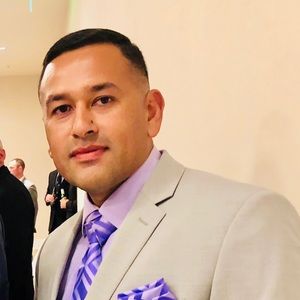 Meet your Posher, Juan